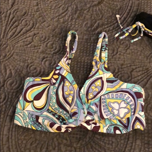 Captiva Swimwear Bikini - Picture 3 of 8